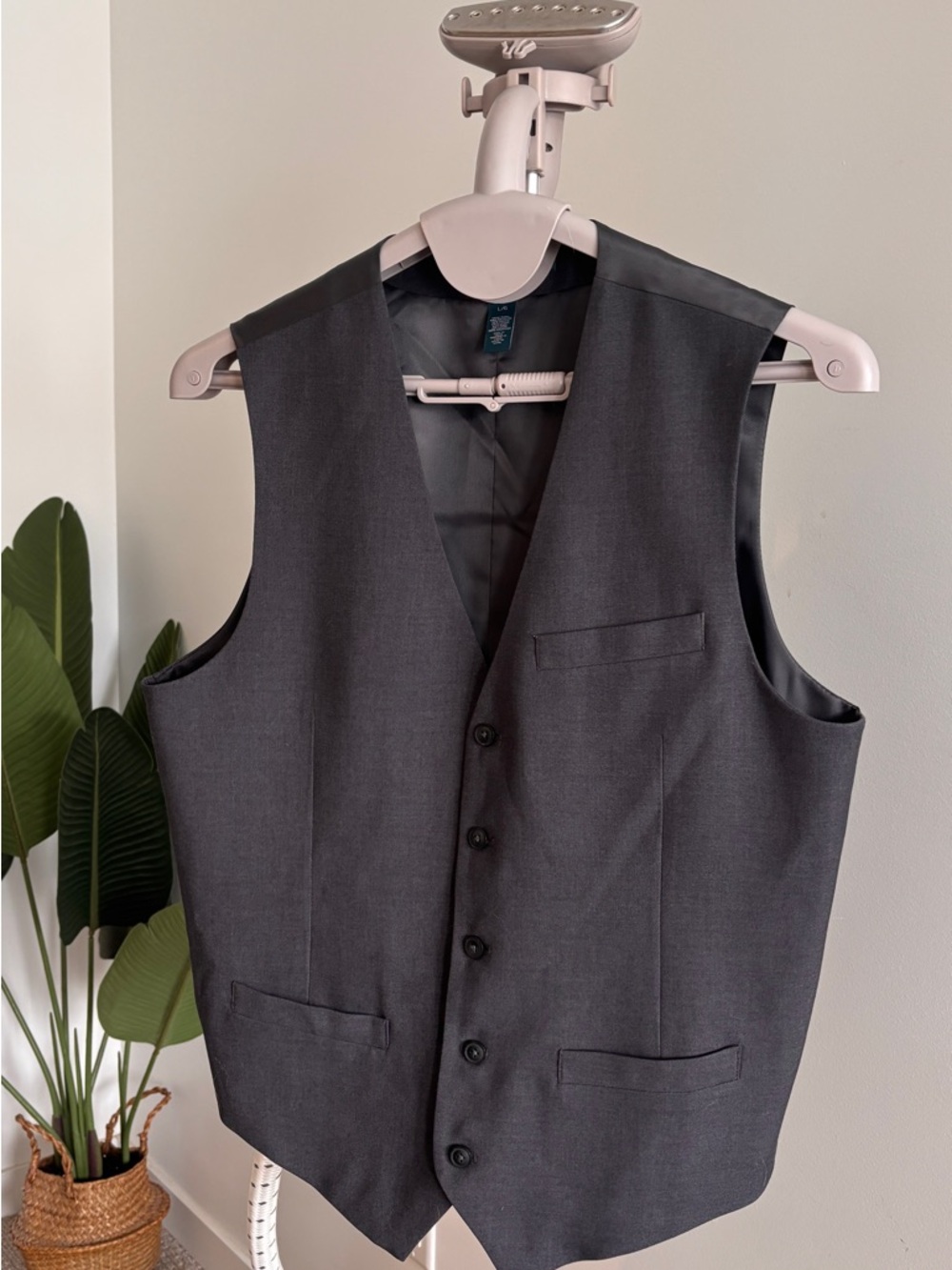 Perry Ellis Men's Charcoal Gray Five-Button Vest